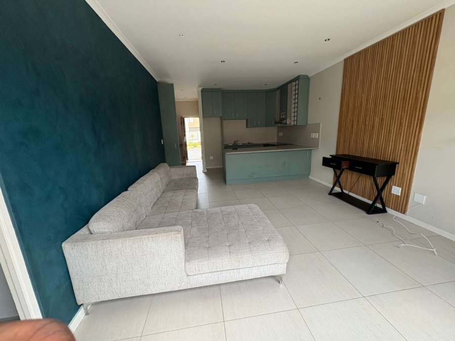 2 Bedroom Property for Sale in Parklands North Western Cape